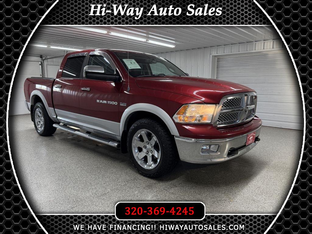 RAM 1500 4WD Crew Cab 140.5" Laramie 2012