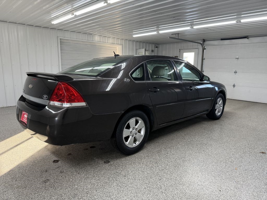 Chevrolet Impala 4dr Sdn 3.5L LT 2008