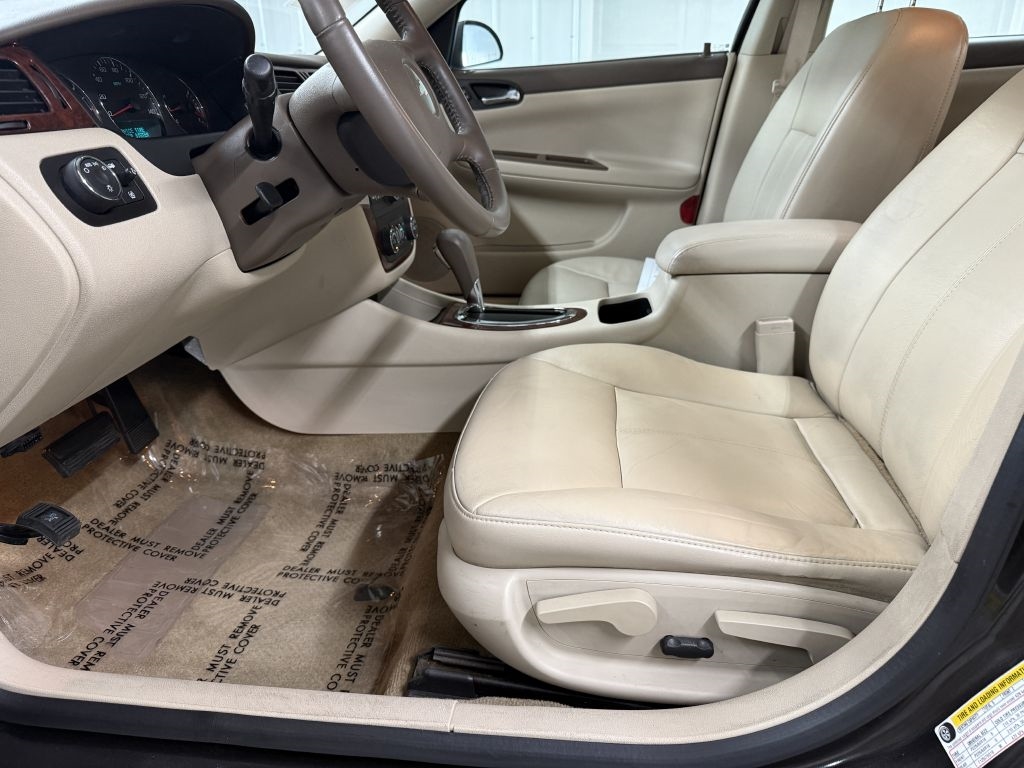 Chevrolet Impala 4dr Sdn 3.5L LT 2008