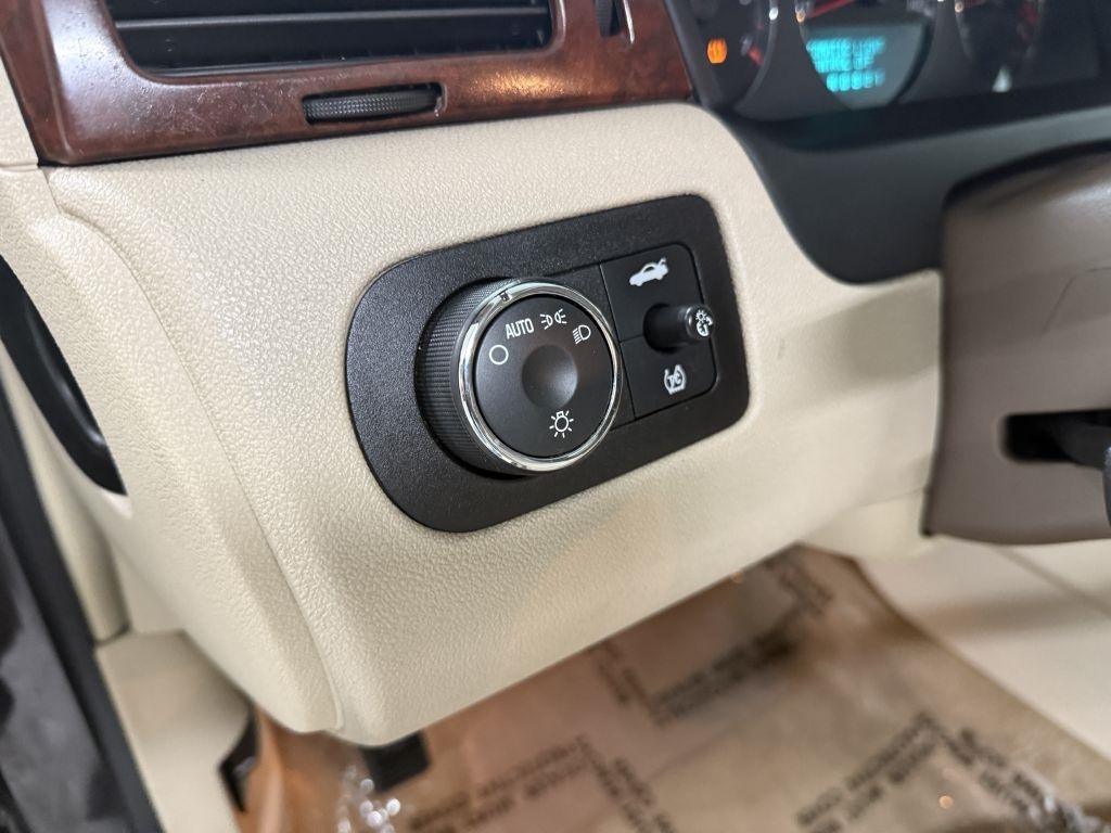 Chevrolet Impala 4dr Sdn 3.5L LT 2008