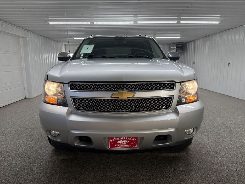 Chevrolet Avalanche 4WD Crew Cab LTZ 2013