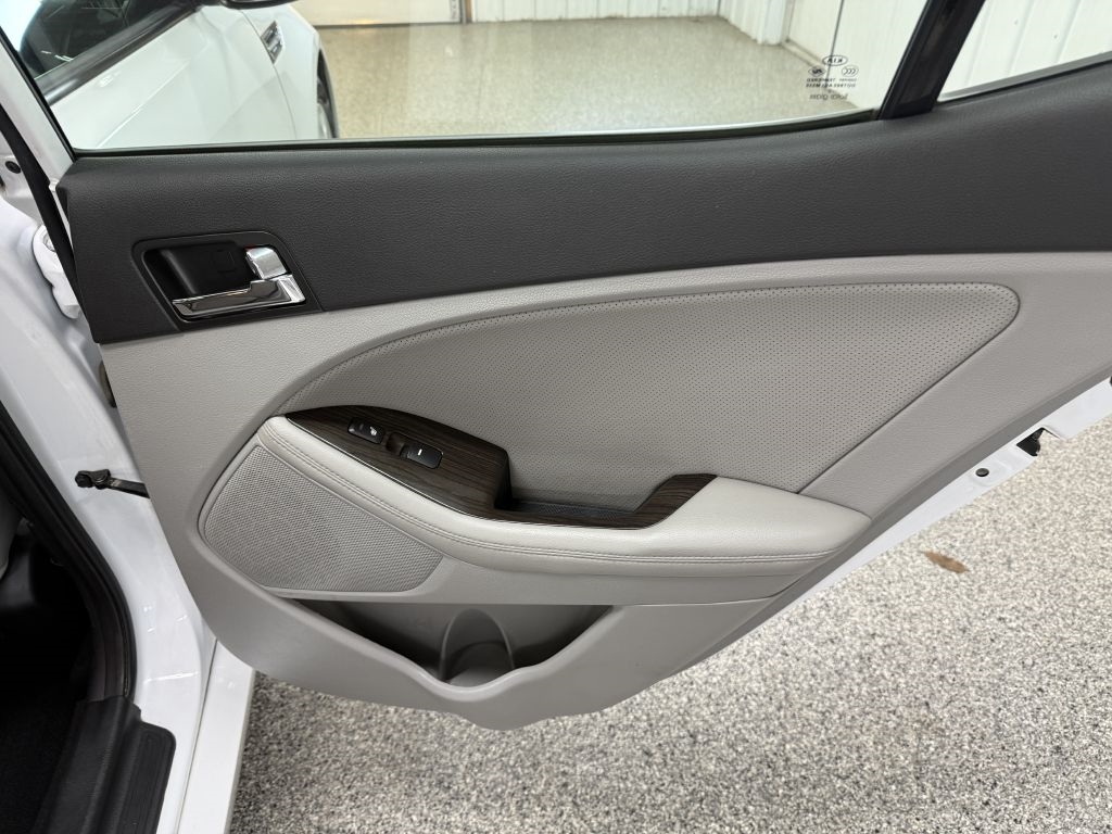 Kia Optima 4dr Sdn EX 2013