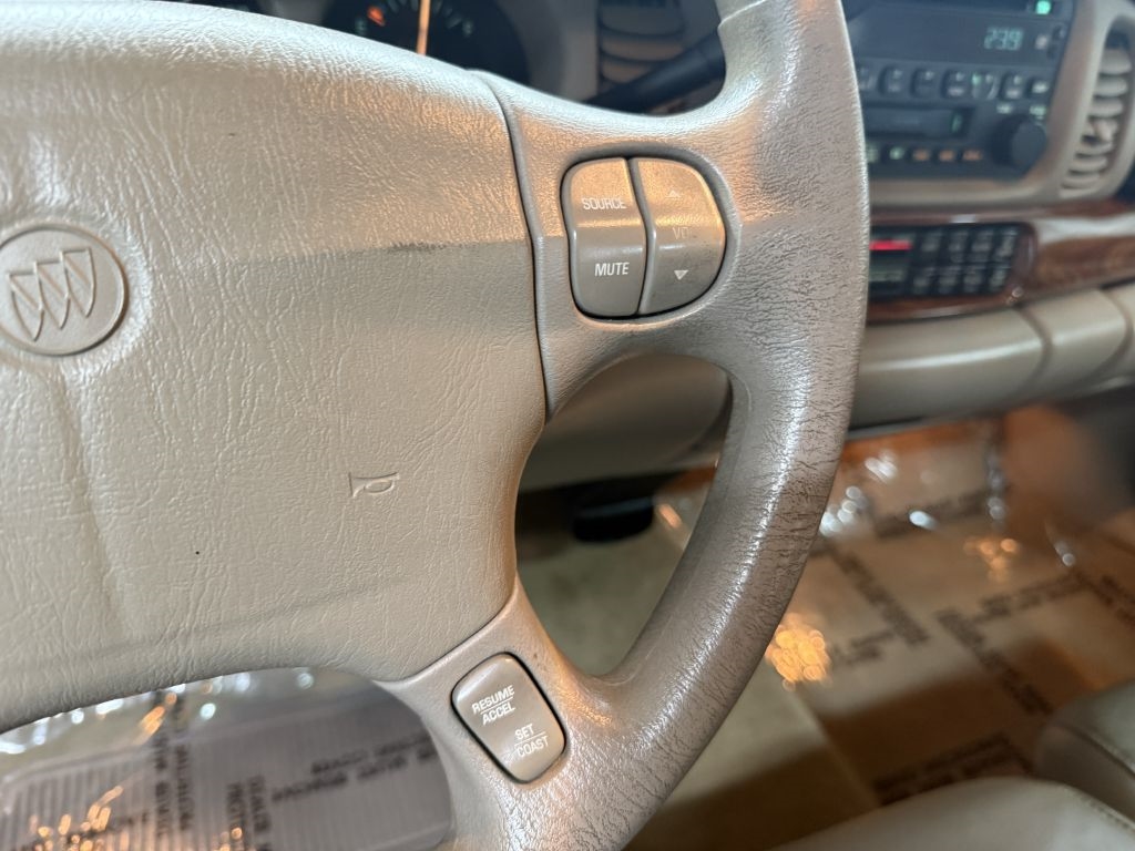 Buick LeSabre 4dr Sdn Custom 2003