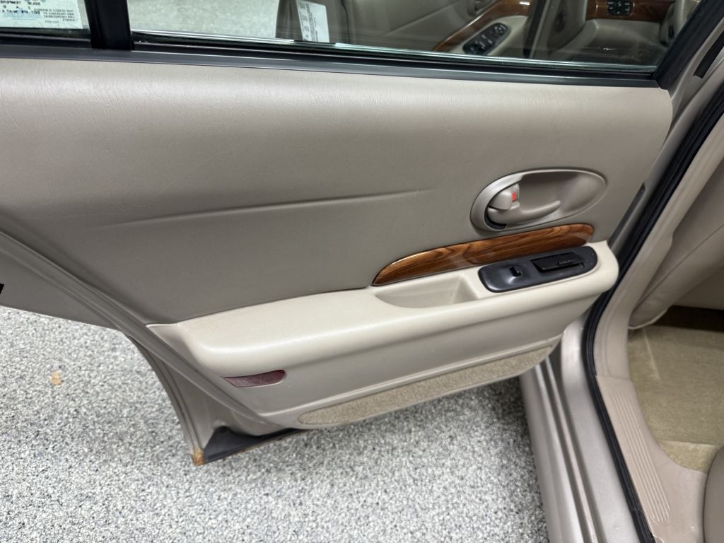 Buick LeSabre 4dr Sdn Custom 2003