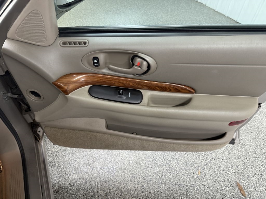 Buick LeSabre 4dr Sdn Custom 2003