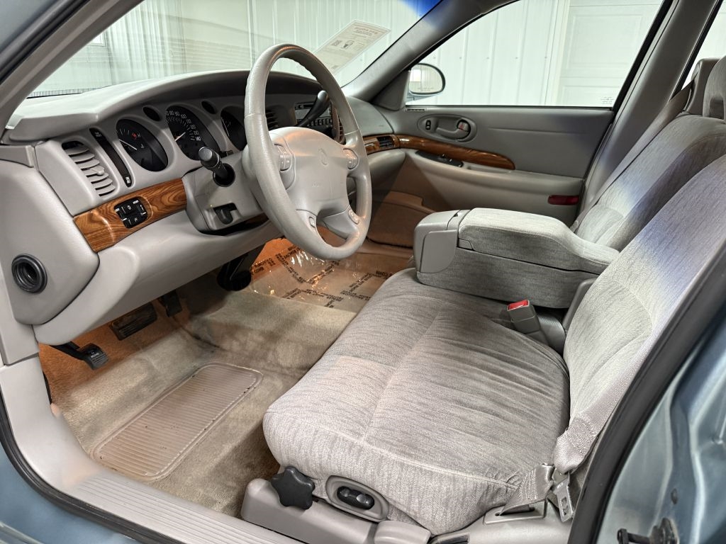 Buick LeSabre 4dr Sdn Custom 2003