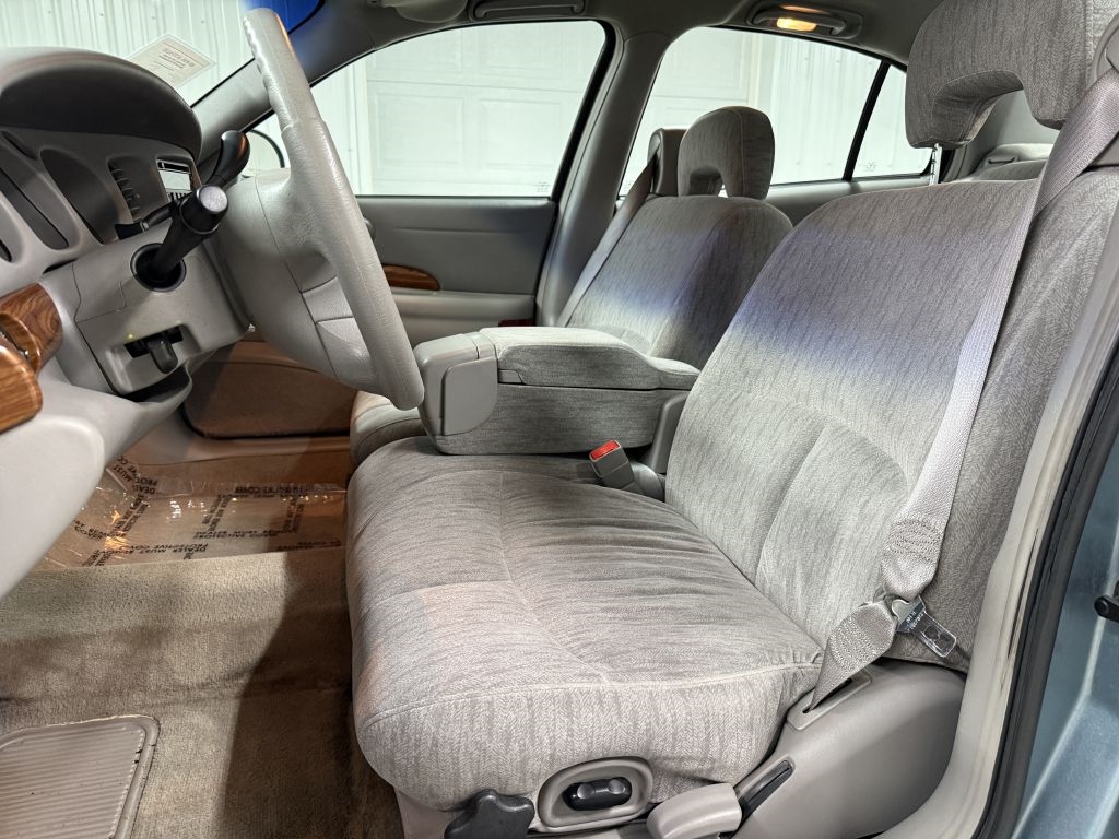 Buick LeSabre 4dr Sdn Custom 2003
