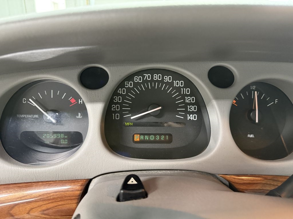 Buick LeSabre 4dr Sdn Custom 2003