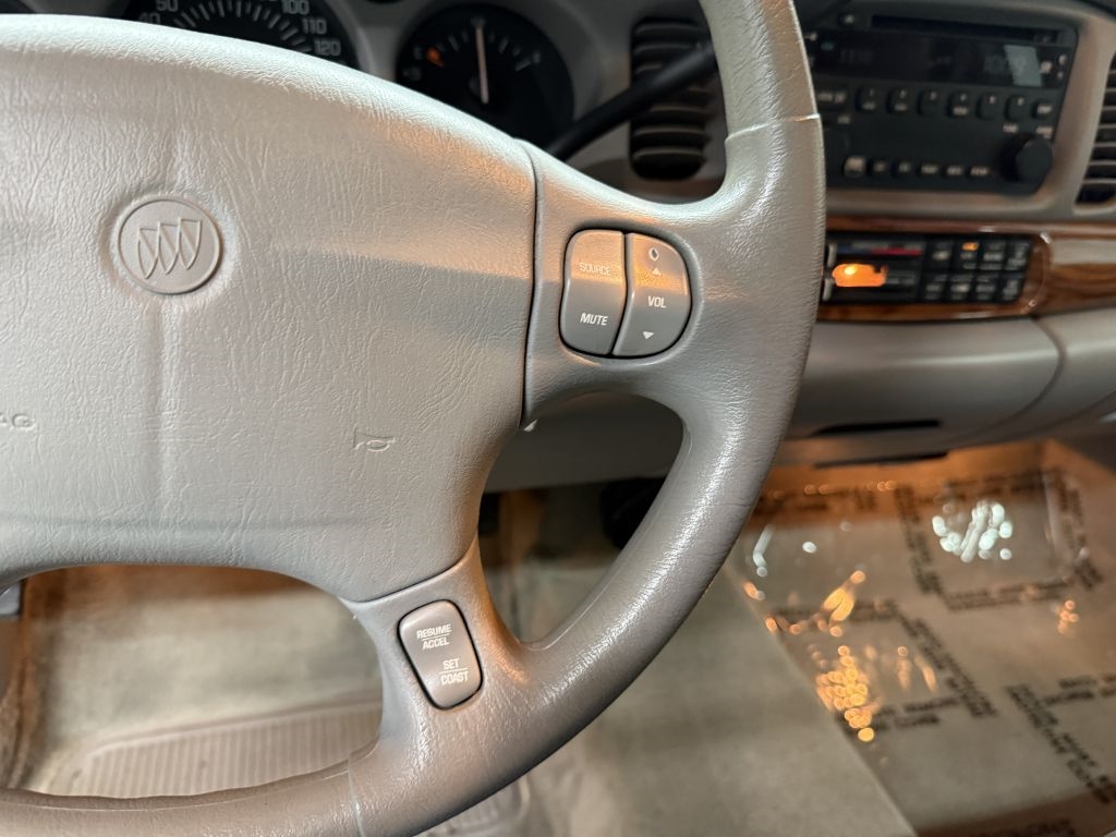 Buick LeSabre 4dr Sdn Custom 2003