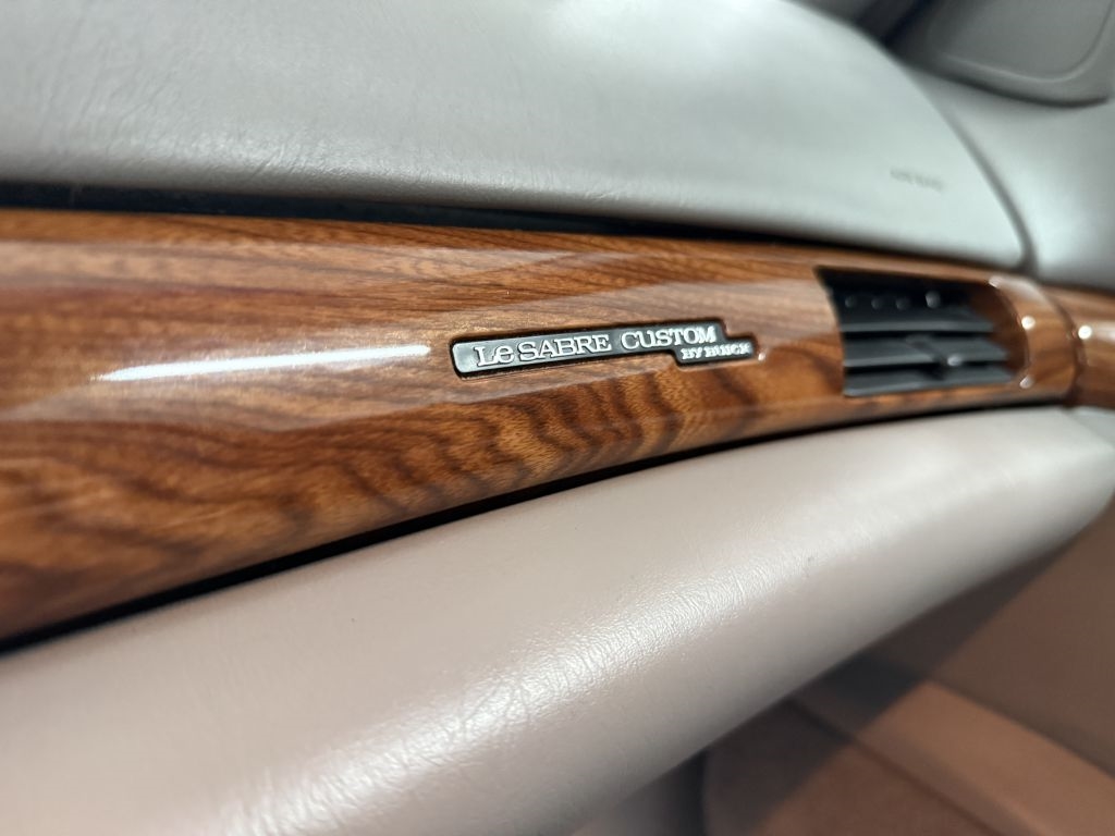 Buick LeSabre 4dr Sdn Custom 2003