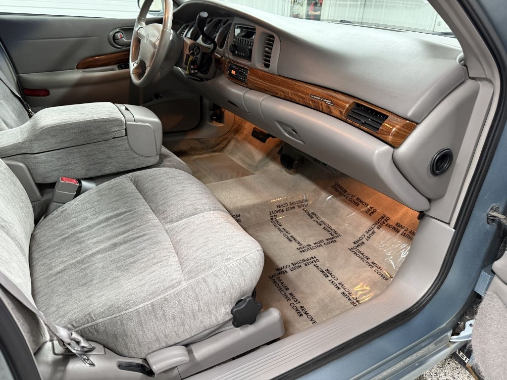 Buick LeSabre 4dr Sdn Custom 2003