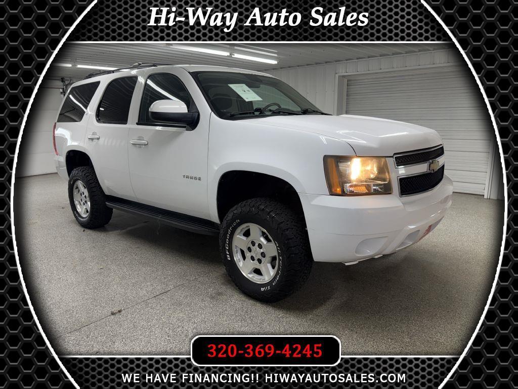 2011 Chevrolet Tahoe 4WD LS's photo