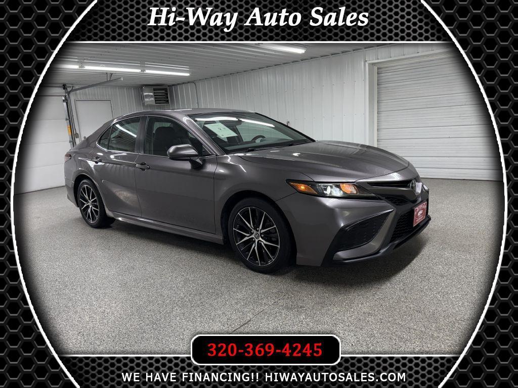 2021 Toyota Camry SE Auto (Natl)