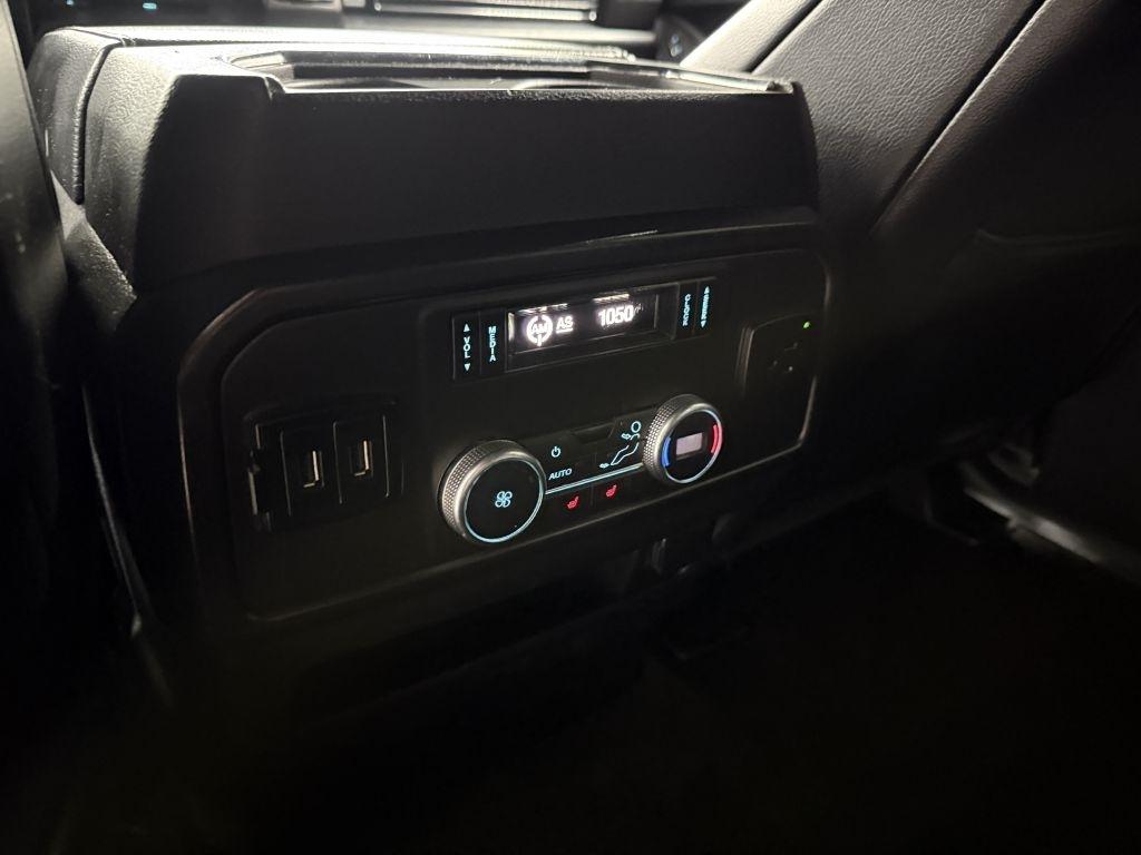 Ford Expedition MAX photo 29