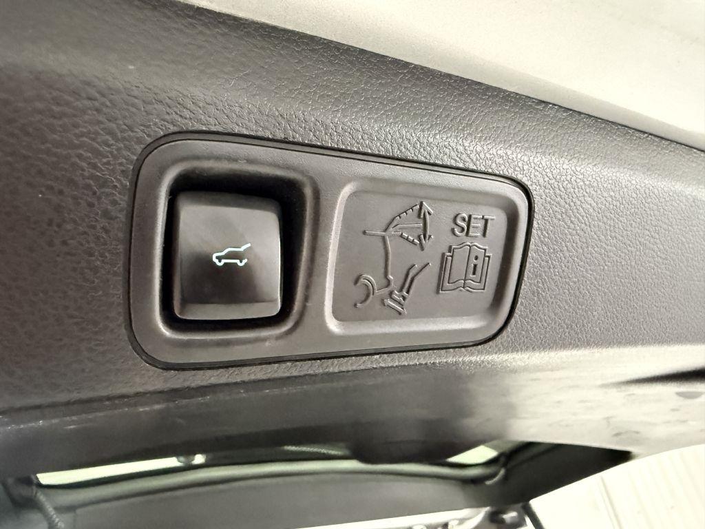 Ford Expedition MAX photo 34
