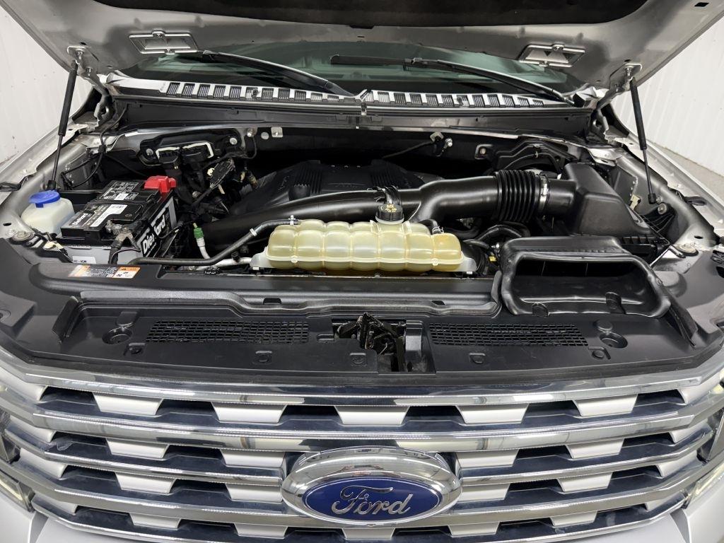 Ford Expedition MAX photo 45