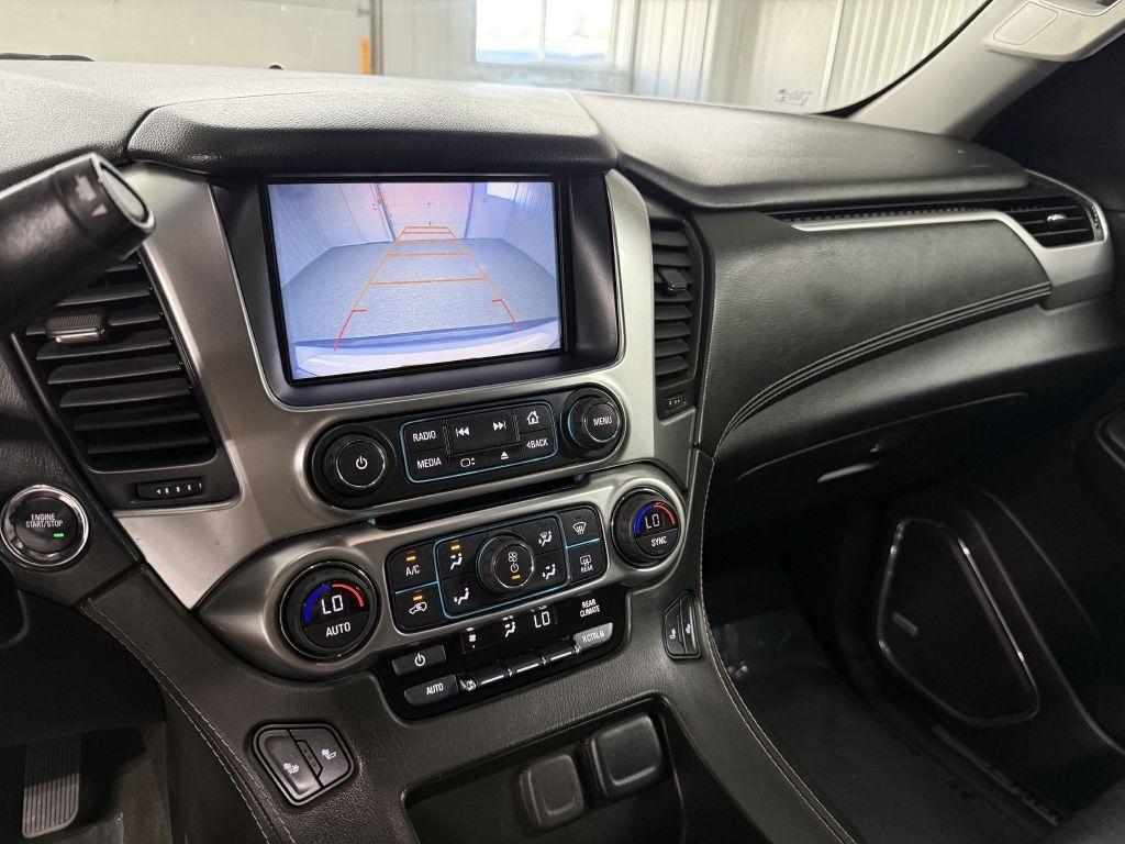 Chevrolet Suburban photo 22
