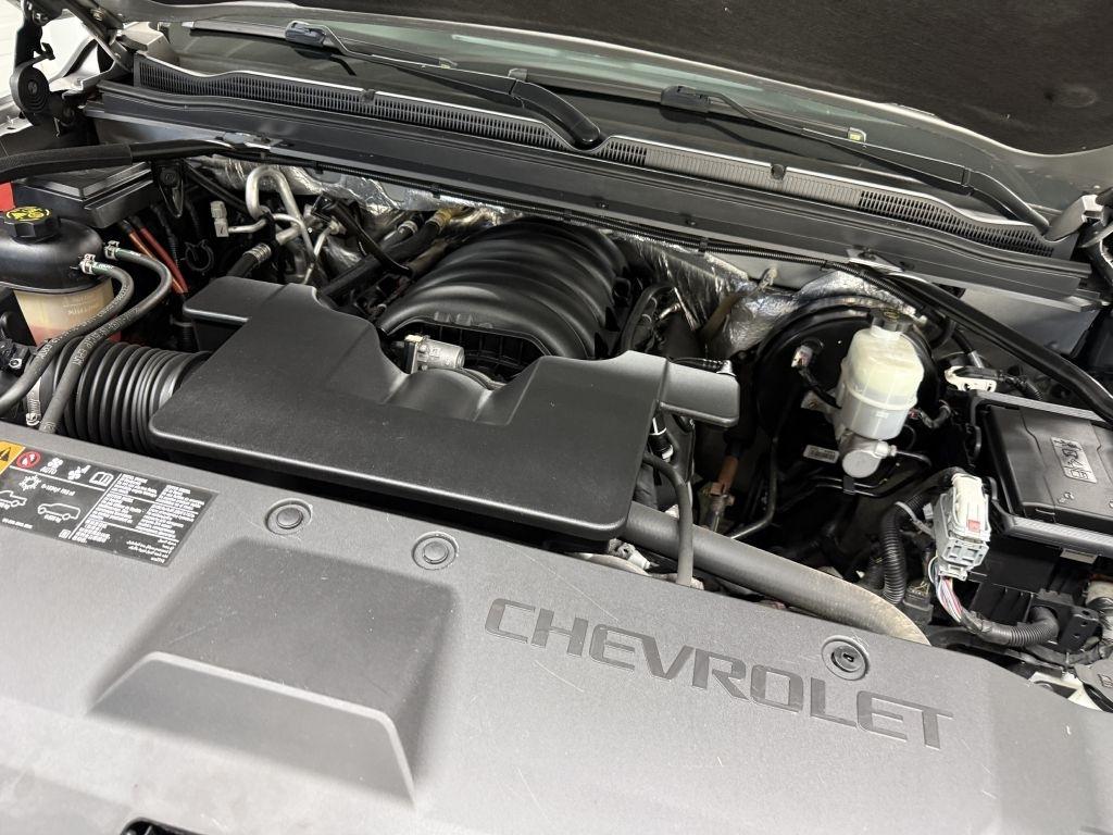Chevrolet Suburban photo 48