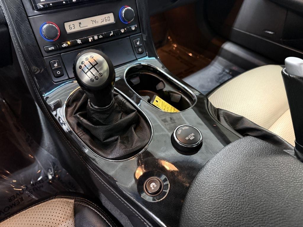 Chevrolet Corvette photo 27