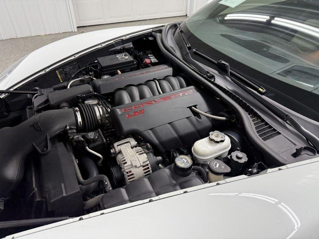 Chevrolet Corvette photo 36