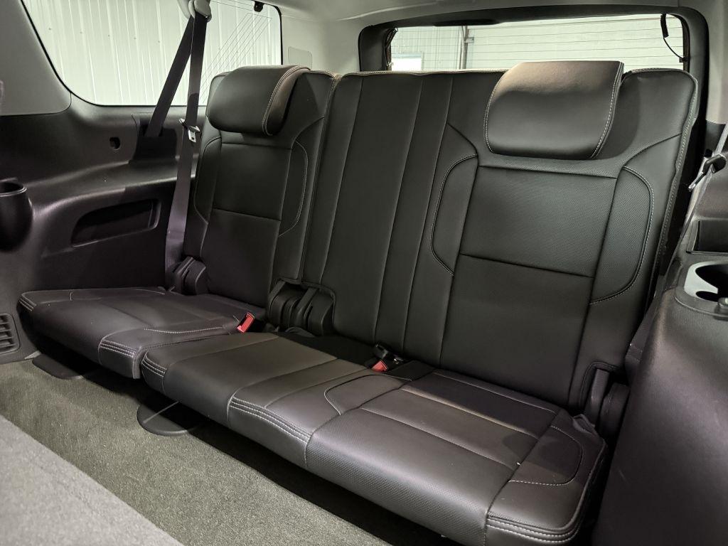 GMC Yukon XL photo 33