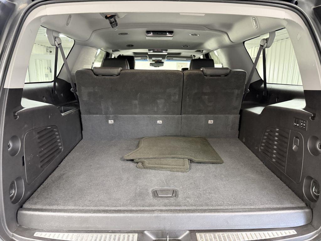 GMC Yukon XL photo 35