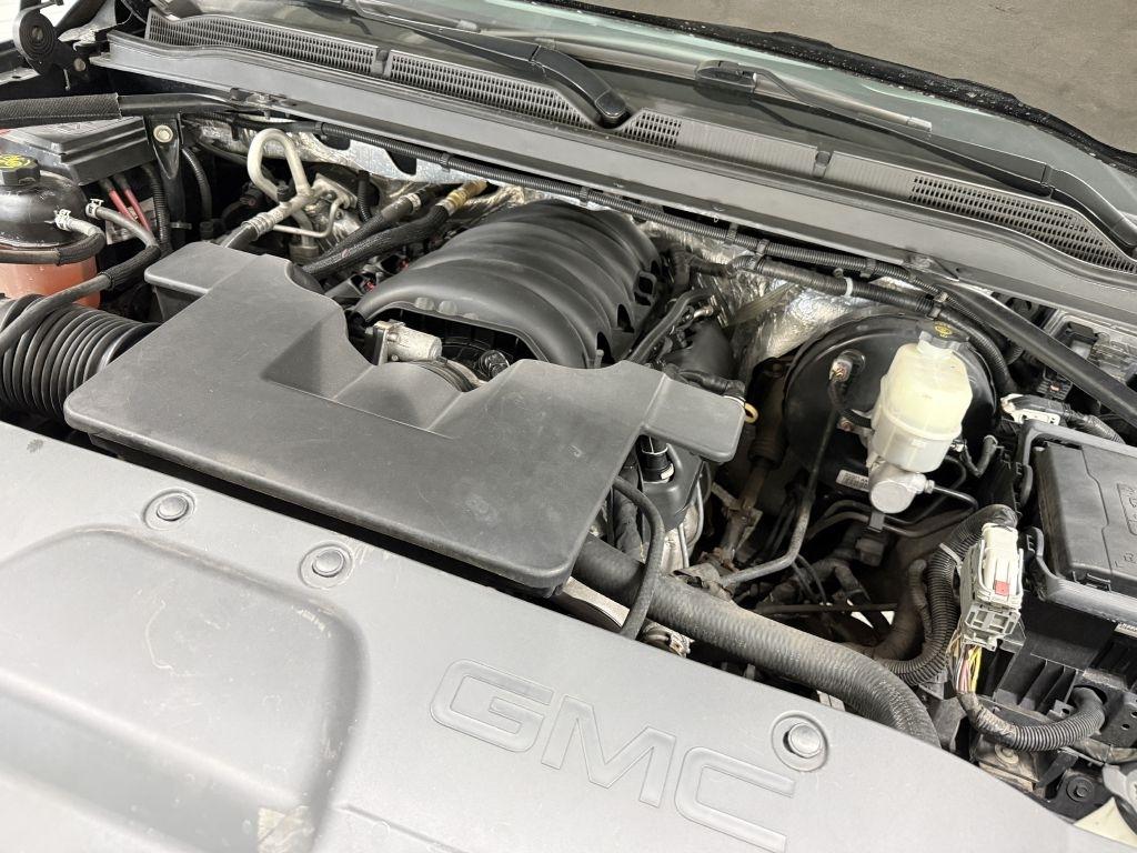 GMC Yukon XL photo 48
