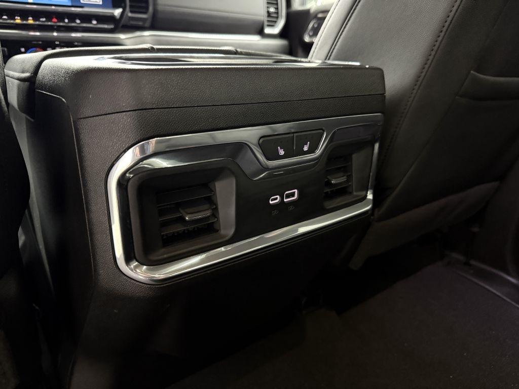 Chevrolet Silverado photo 30