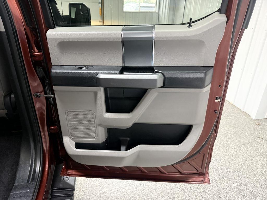 Ford F-150 photo 28