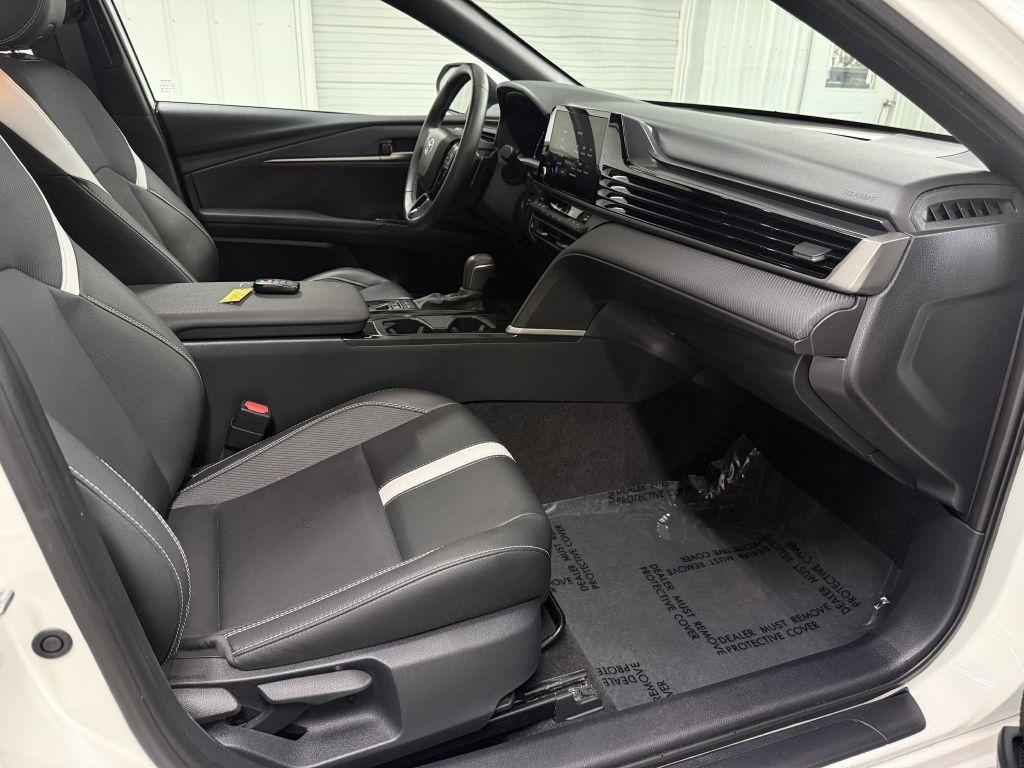 Toyota Camry photo 30