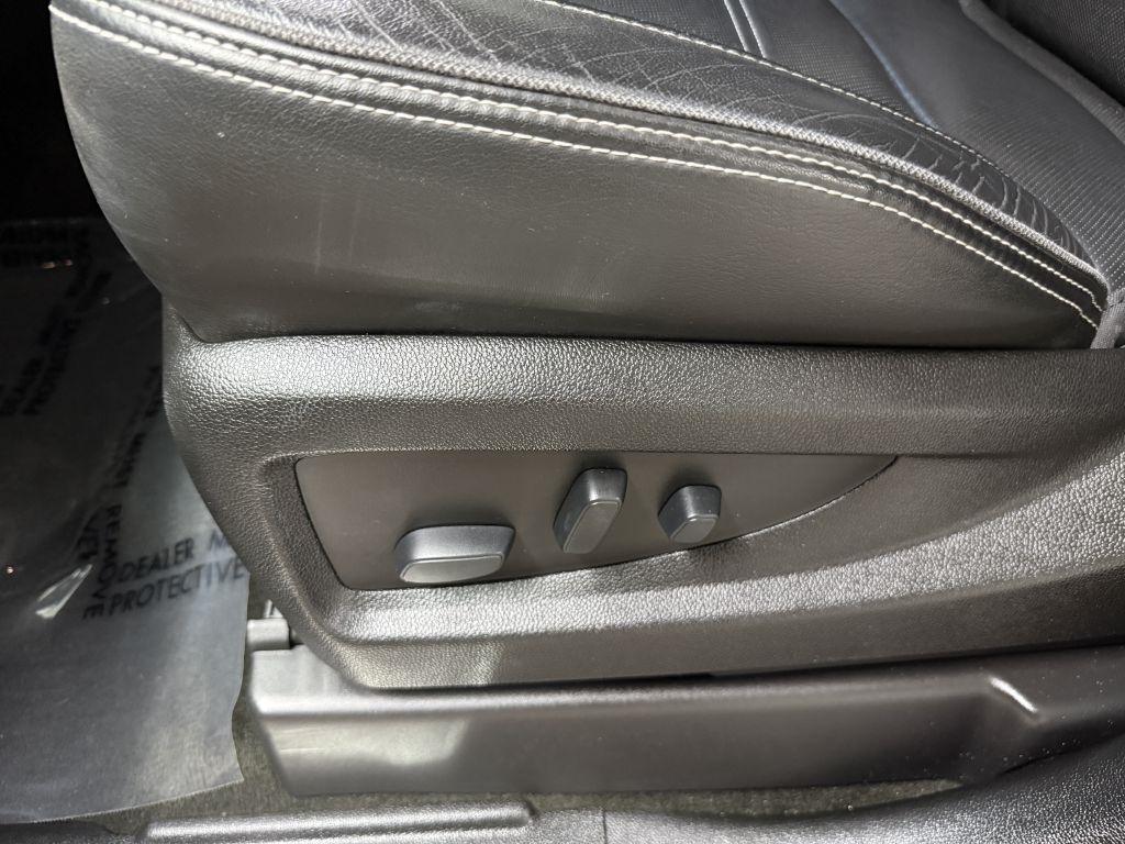 GMC Yukon XL photo 16
