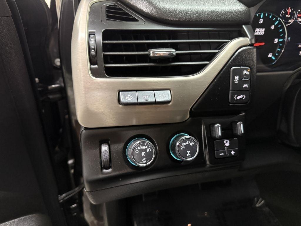 GMC Yukon XL photo 18