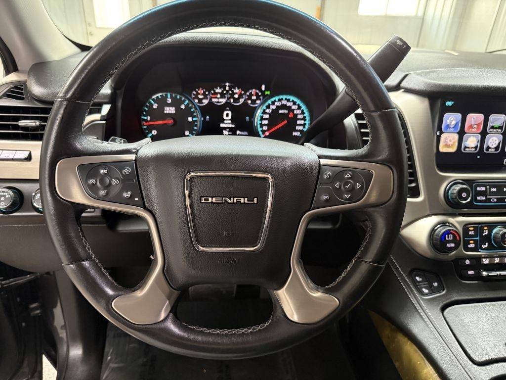 GMC Yukon XL photo 20