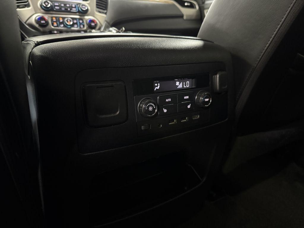 GMC Yukon XL photo 32