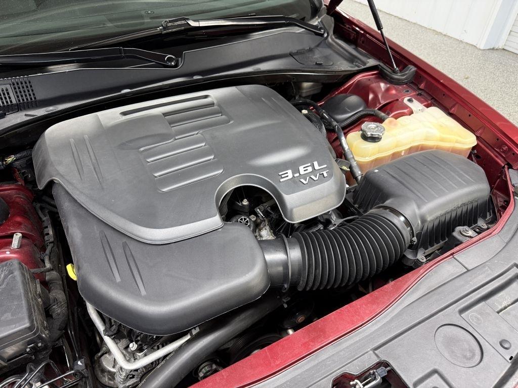 Chrysler 300 photo 36