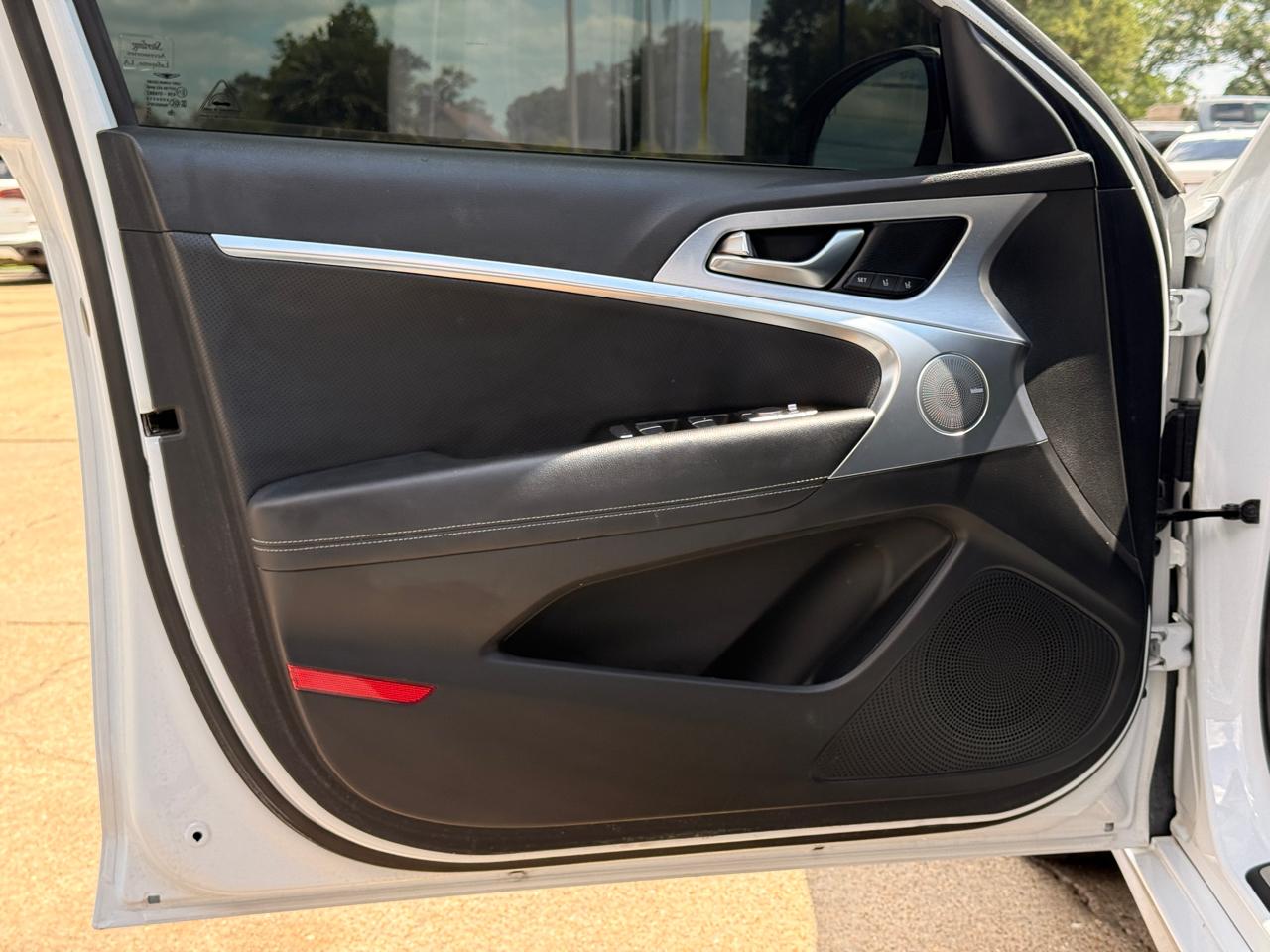 Genesis G70 2.0T Advanced AWD 2019