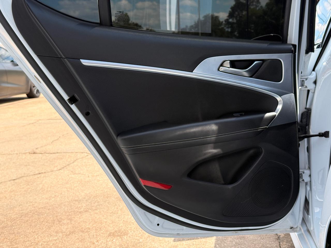 Genesis G70 2.0T Advanced AWD 2019