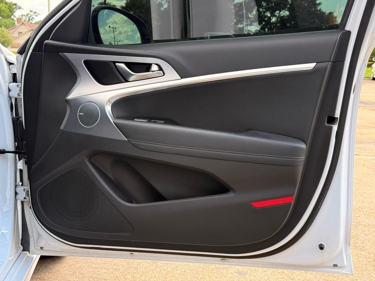 Genesis G70 2.0T Advanced AWD 2019