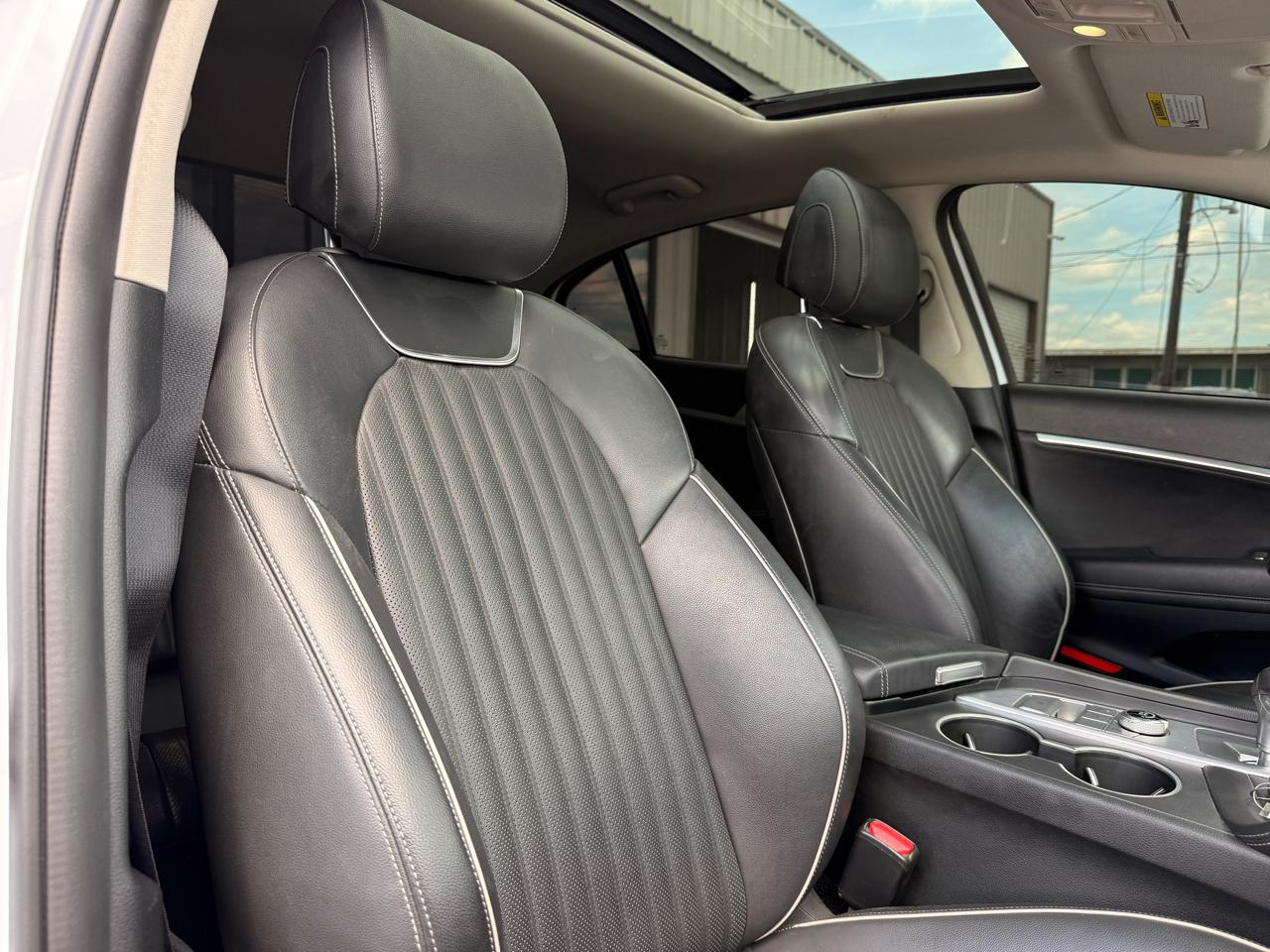Genesis G70 2.0T Advanced AWD 2019