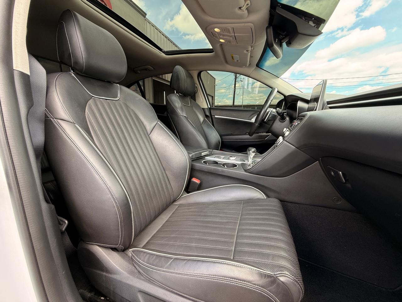 Genesis G70 2.0T Advanced AWD 2019