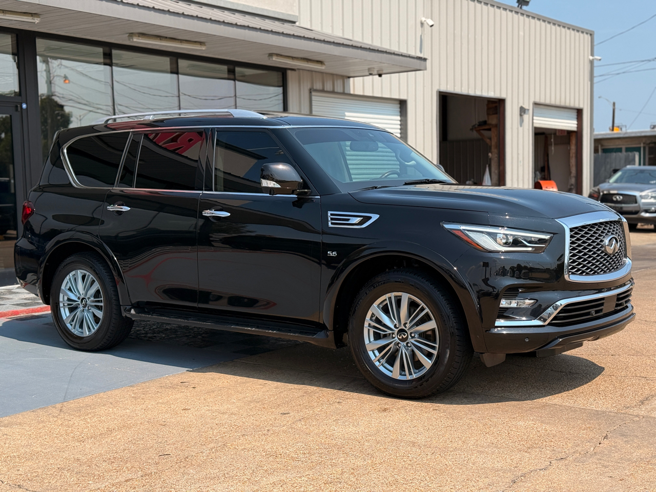Infiniti QX80 Limited 4WD 2019 Infiniti QX80 Limited 4WD 2019
