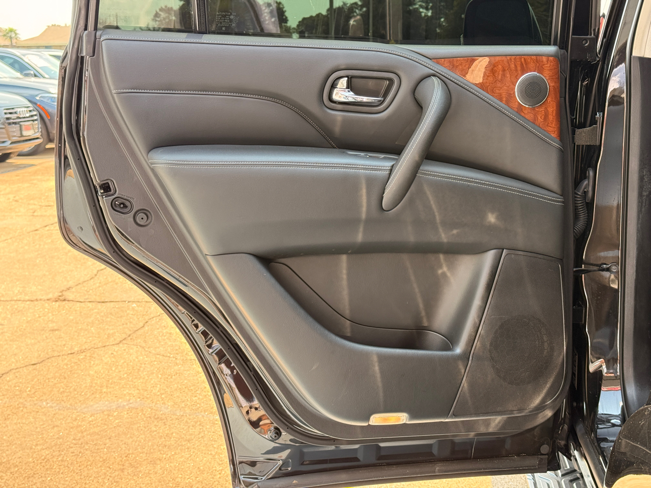 Infiniti QX80 Limited 4WD 2019 Infiniti QX80 Limited 4WD 2019