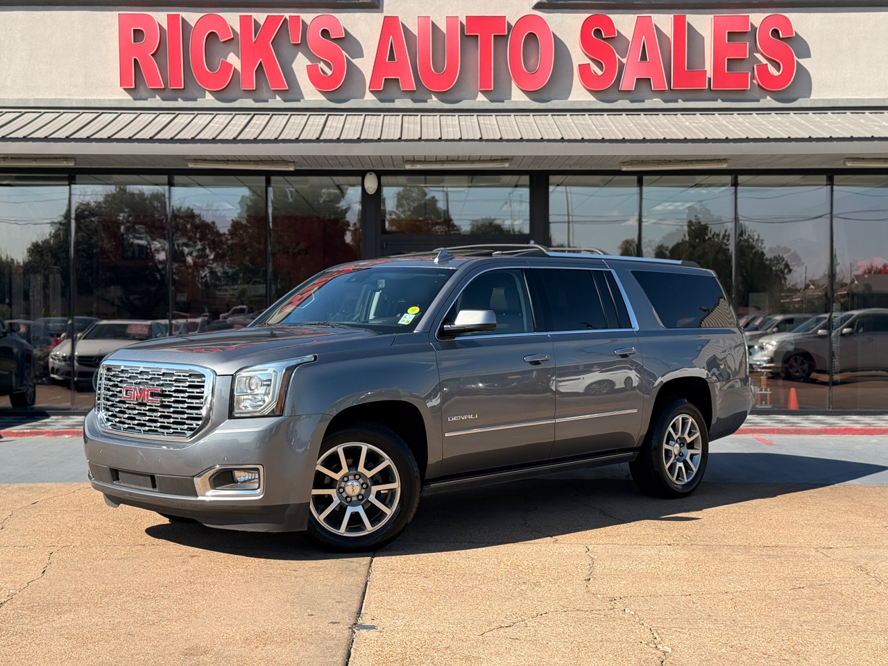 2019 GMC Yukon XL Denali 4WD
