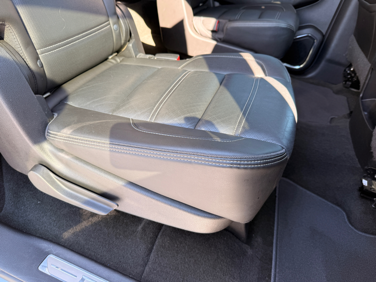 GMC Yukon XL Denali 4WD 2019 GMC Yukon XL Denali 4WD 2019