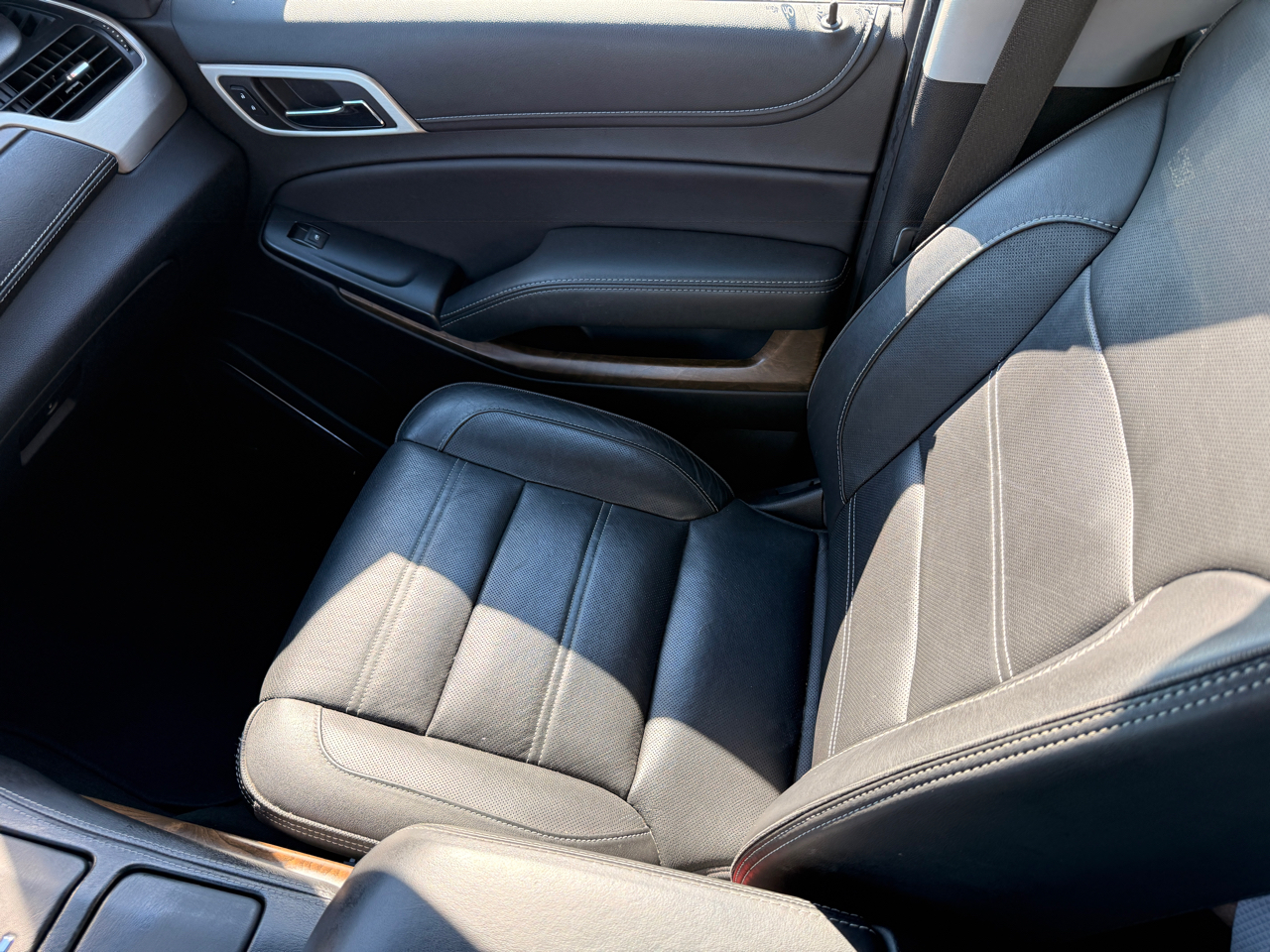 GMC Yukon XL Denali 4WD 2019 GMC Yukon XL Denali 4WD 2019