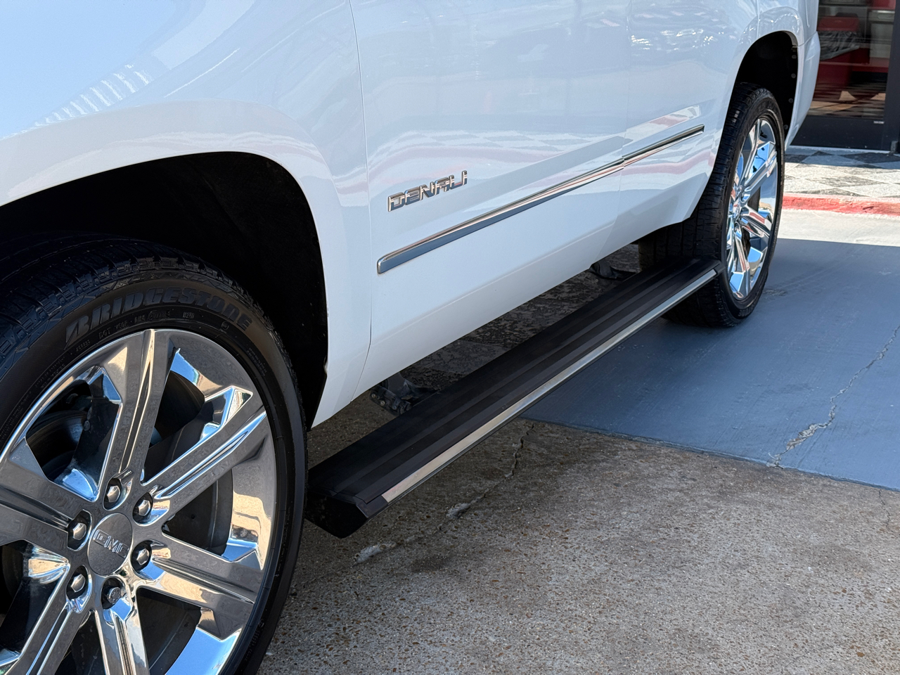 GMC Yukon Denali 2WD 2019 GMC Yukon Denali 2WD 2019