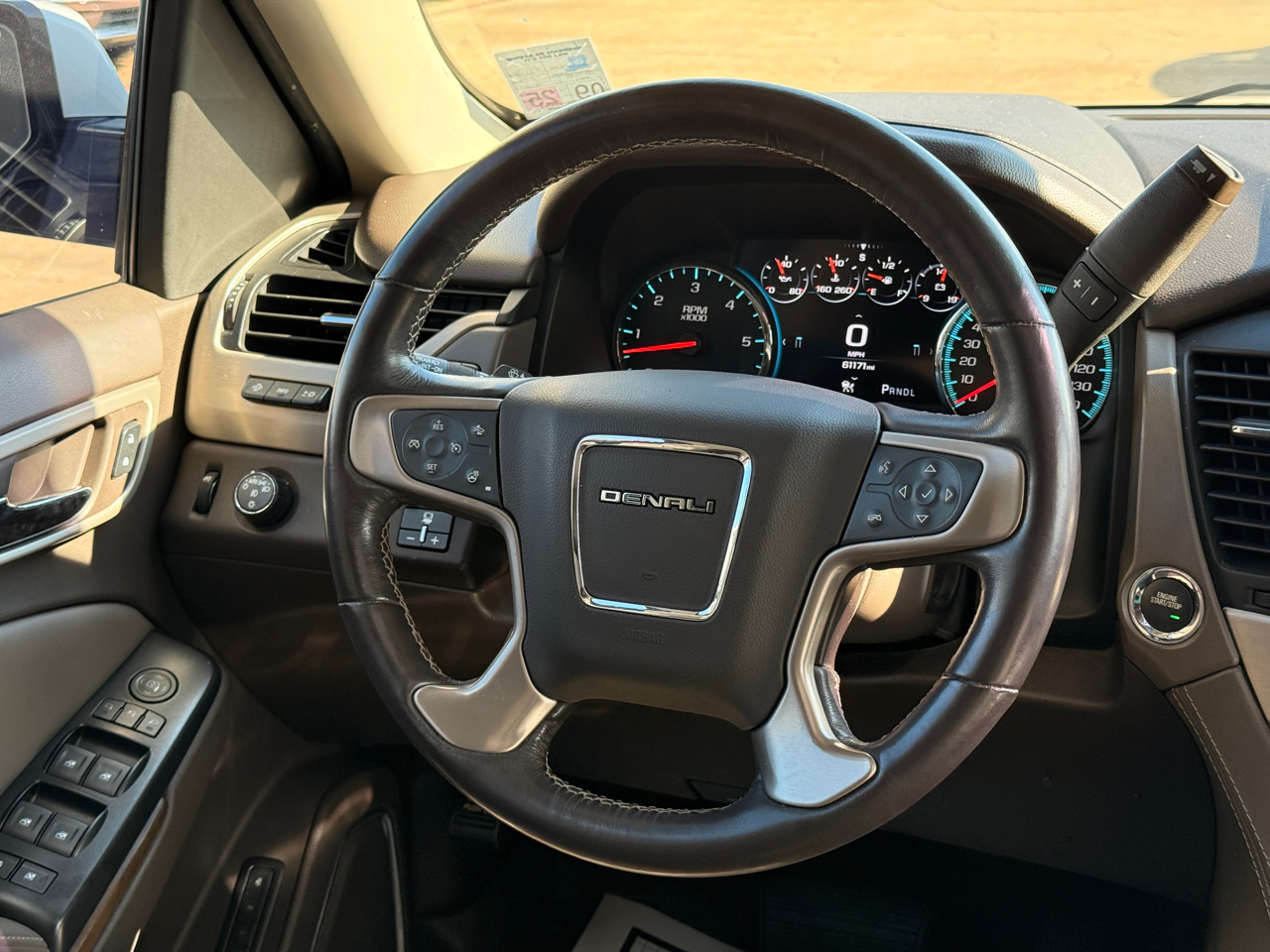 GMC Yukon Denali 2WD 2019 GMC Yukon Denali 2WD 2019