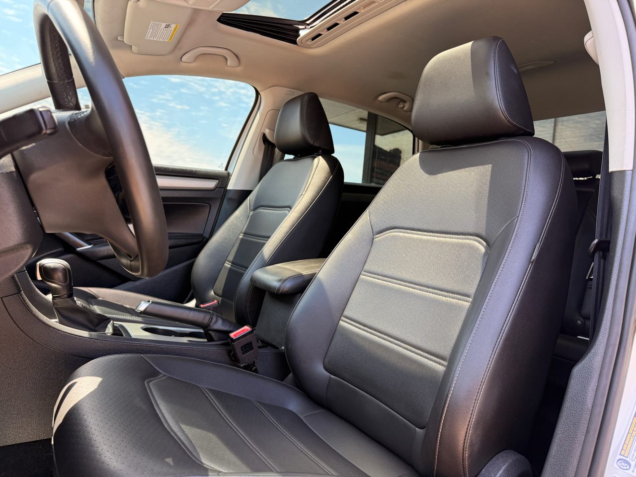 Volkswagen Passat SE 2021 Volkswagen Passat SE 2021