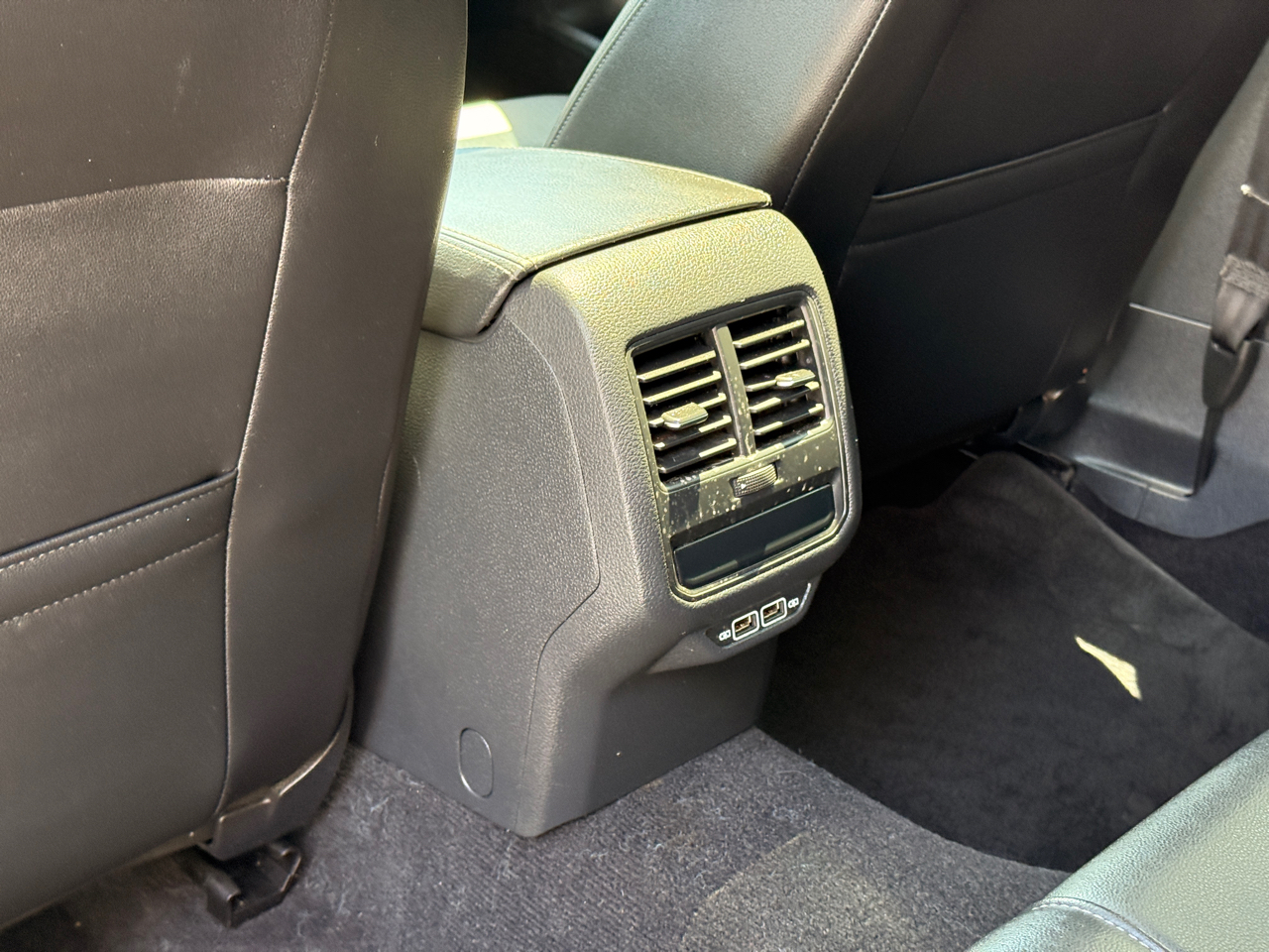 Volkswagen Passat SE 2021 Volkswagen Passat SE 2021