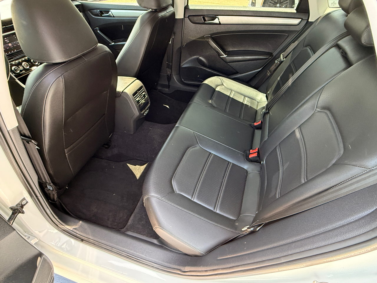 Volkswagen Passat SE 2021 Volkswagen Passat SE 2021